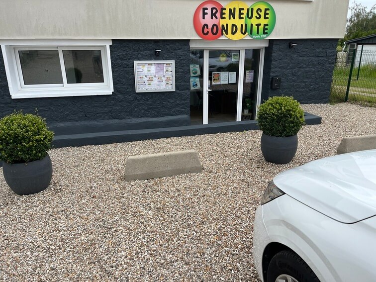 photo exterieur - Freneuse Conduite